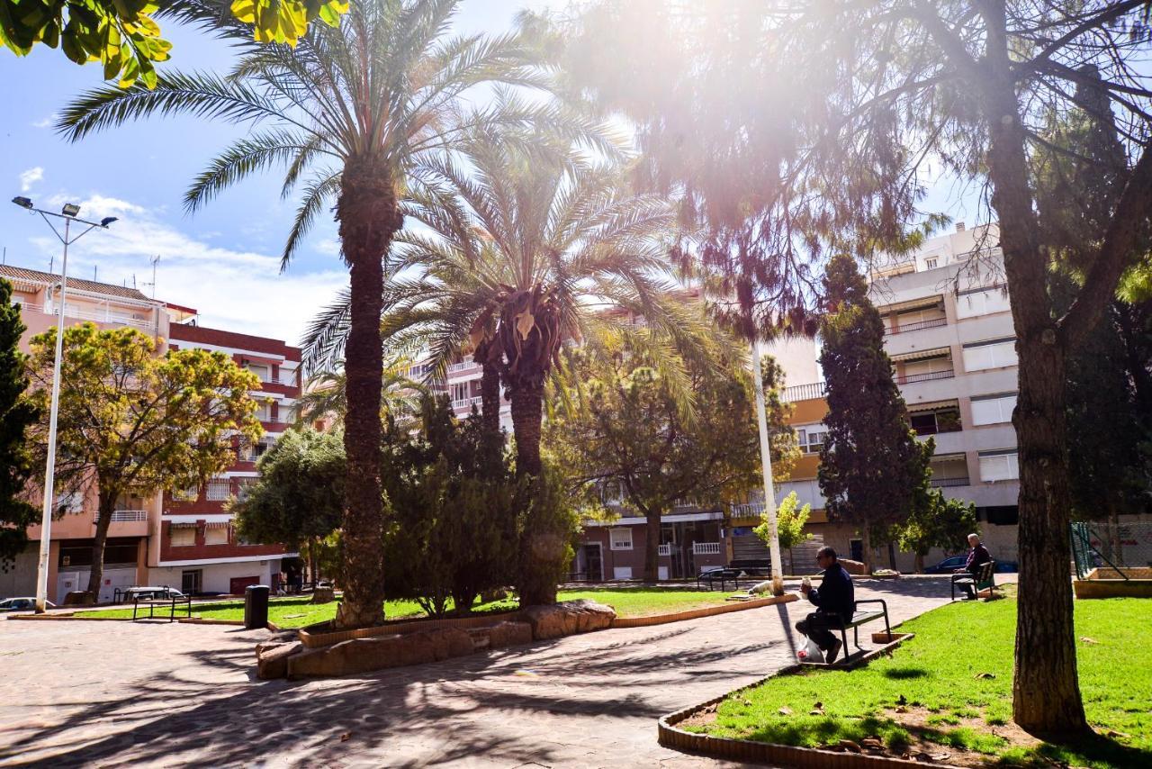 Holiday Studio Jardin Playa Torrevieja Exteriér fotografie